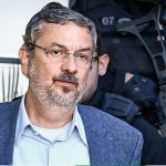 Defesa de Lula diz que Palocci acusa para ser libertado