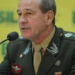 Bolsonaro "fecha a porteira" no Exército
