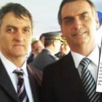 Bolsonaro ameaça Receita por investigar seu irmão 'ex-fantasma'