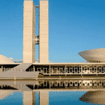 Congresso reabre com Moro no centro da disputa