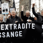 Não-extradição de Assange é ato humanitário e presente para Biden